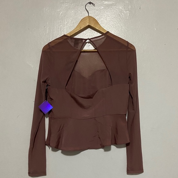 Blouse - Picture 2 of 3